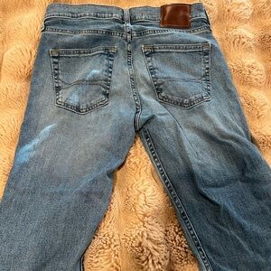 Men’s Hollister Slim Straight Epic Flex Jeans sz 29W x 32L  great condition